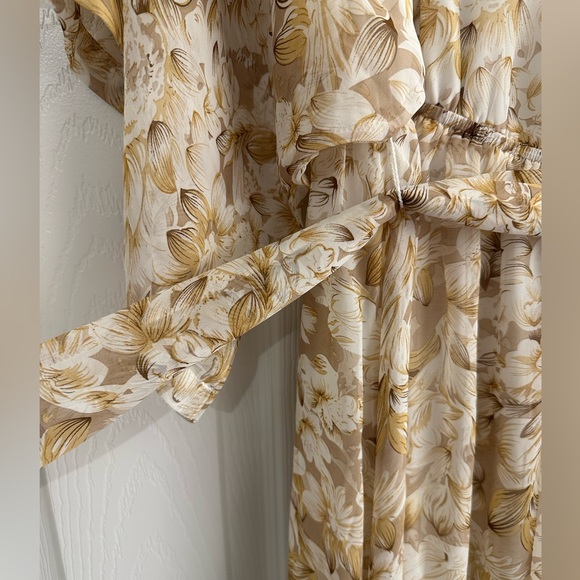 Baltic Born Kia Kimono wedding guest dress in Tan Floral - Picture 3 of 5